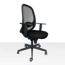 MANDY kancelárska stolička Synchro čierna s podrúčkami Bom02