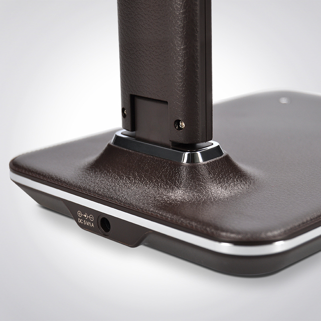 WO45H Led stolová lampa s displejom 9W, hnedá imitácia koža