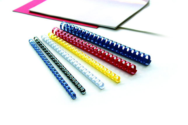 Hrebeň plastový pre krúžkovú väzbu 10mm