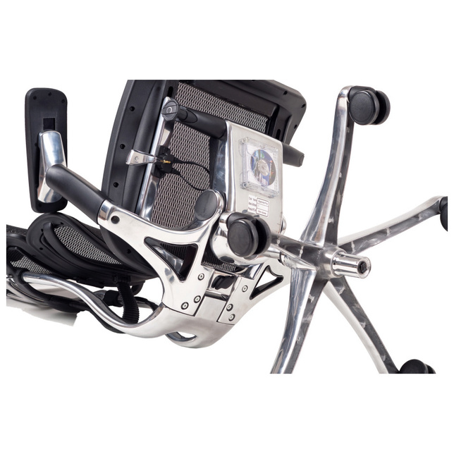 SIRIUS manažérske kreslo čierna sieťovina