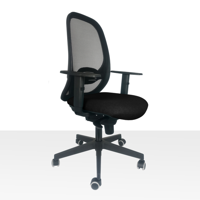 MANDY kancelárska stolička Synchro čierna s podrúčkami Bom02