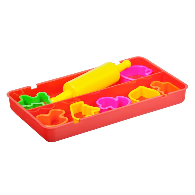 Modelovacia hmota 550g v kufríku + formičky 5300835