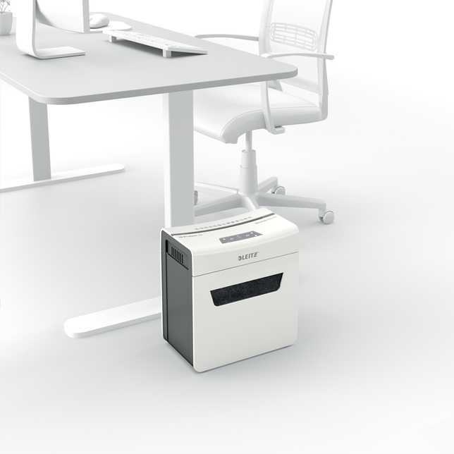 Skartovačka Leitz IQ Protect 6X 4,5x30