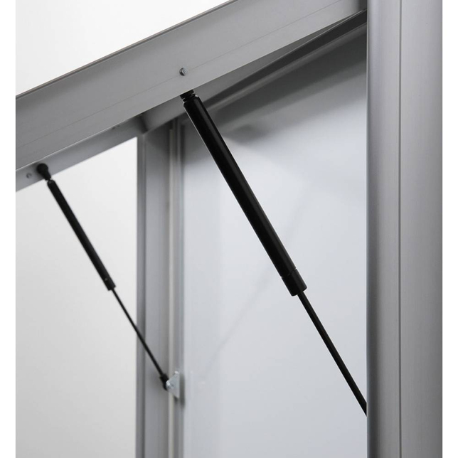 Vitríny do exteriéru extra pevné