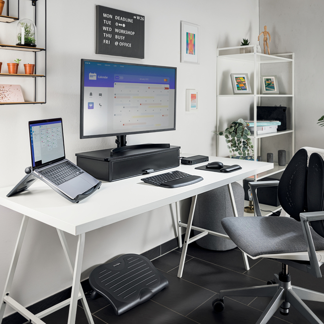 K52788 Chladiaci stojan pod notebook SmartFit