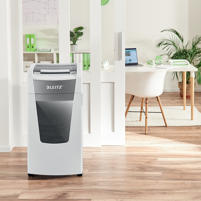 Skartovačka Leitz IQ AutoFeed 600 P4 4x36mm