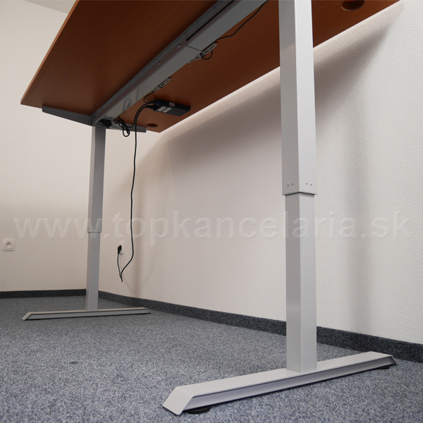 Výškovo nastaviteľné stoly EcoMotion 120